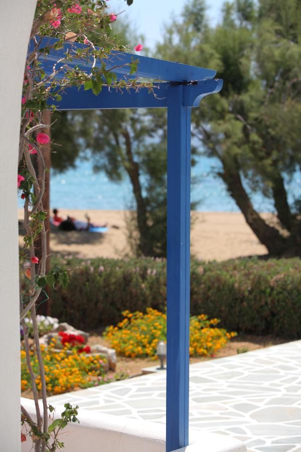 Paros Inn Logaras Buitenkant foto