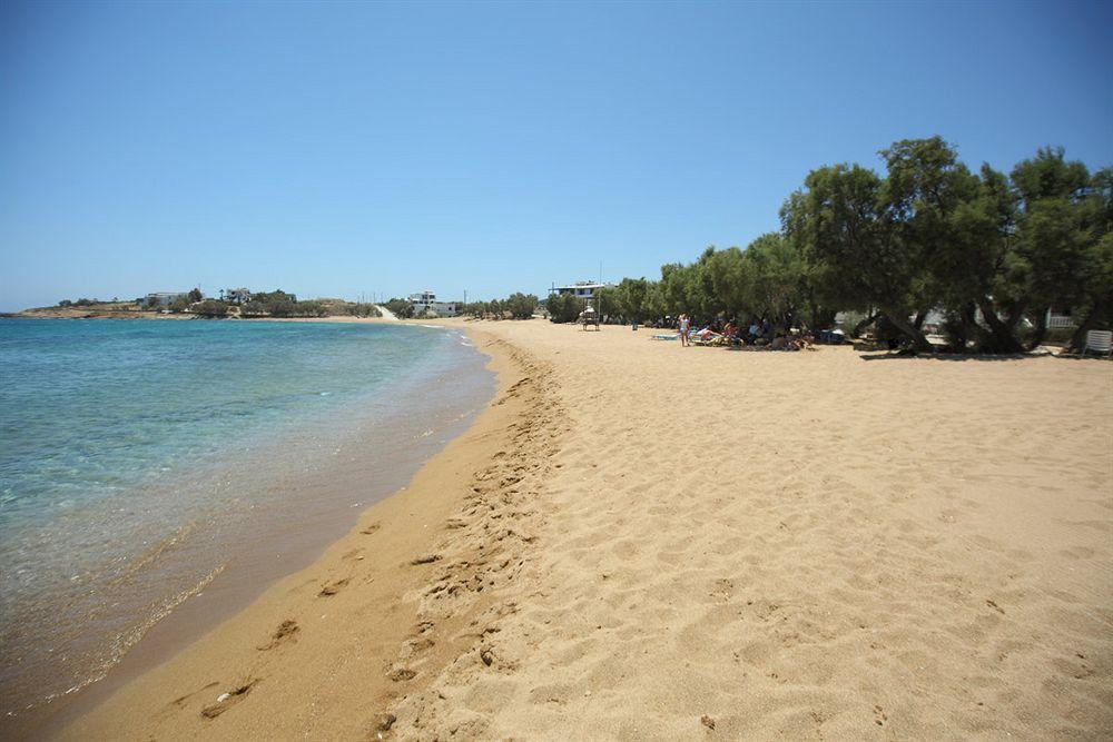 Paros Inn Logaras Buitenkant foto