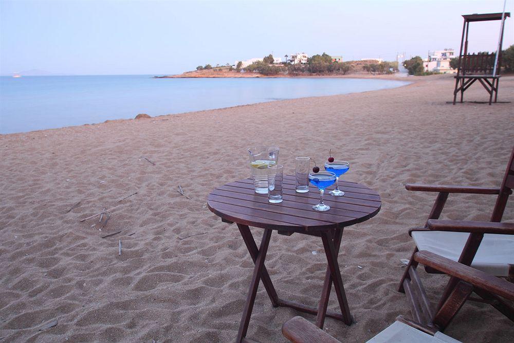 Paros Inn Logaras Buitenkant foto